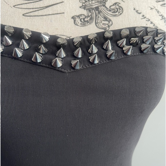 🦜FOREVER 21 Very sexy Dress. Bag 50 - Picture 4 of 9